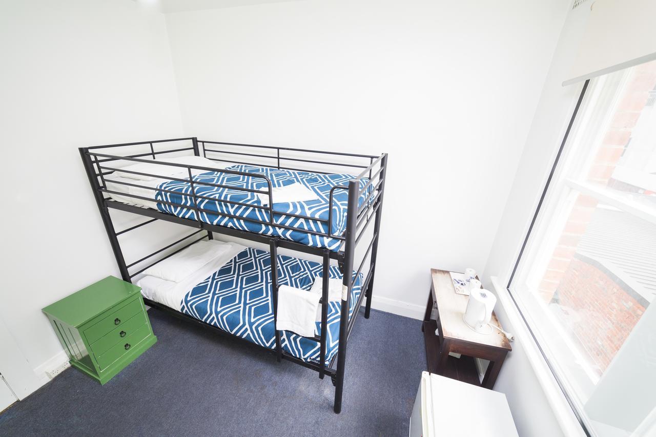 Tassie Backpackers At The Brunswick Hotel Hobart Esterno foto