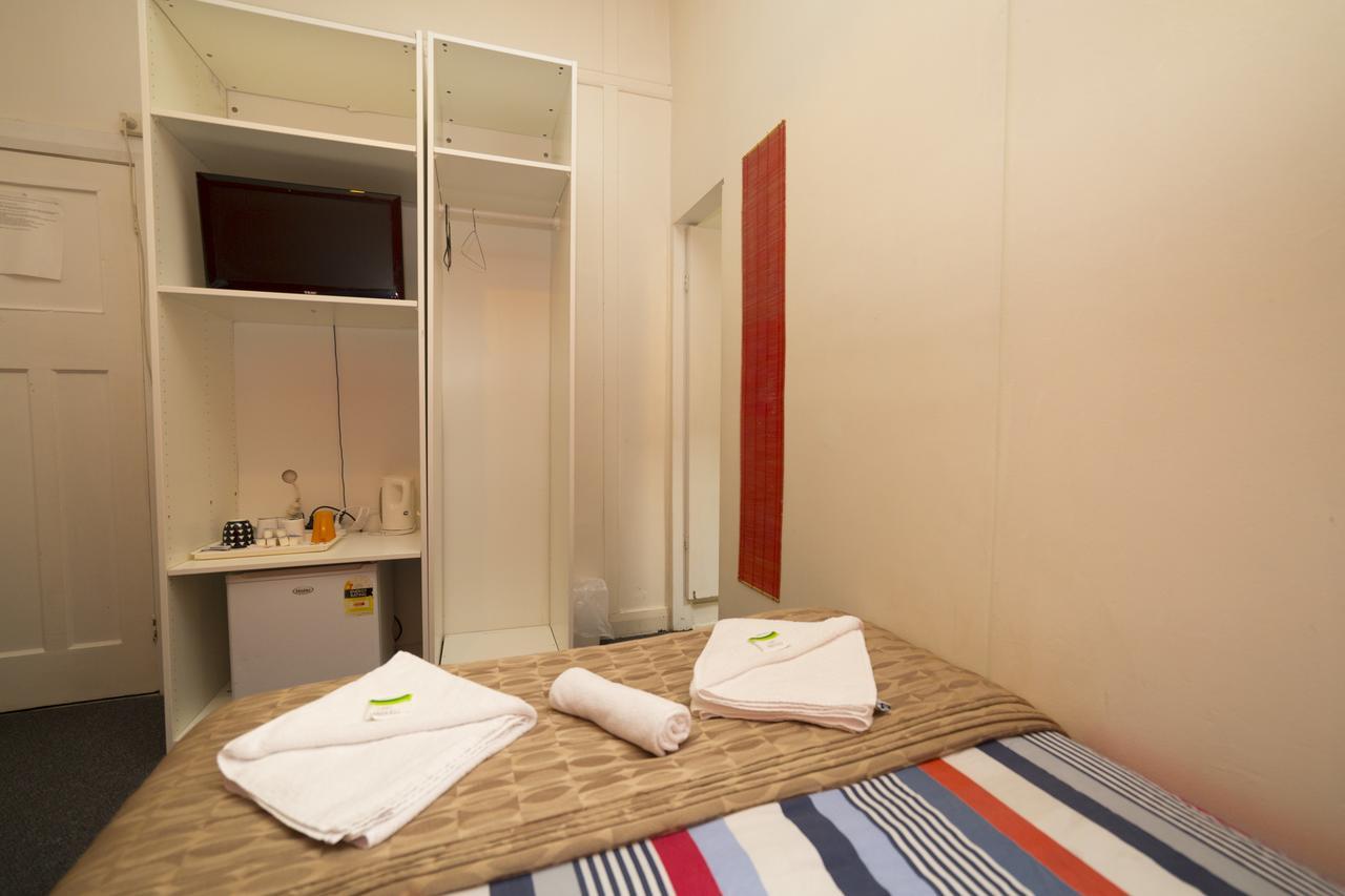 Tassie Backpackers At The Brunswick Hotel Hobart Esterno foto
